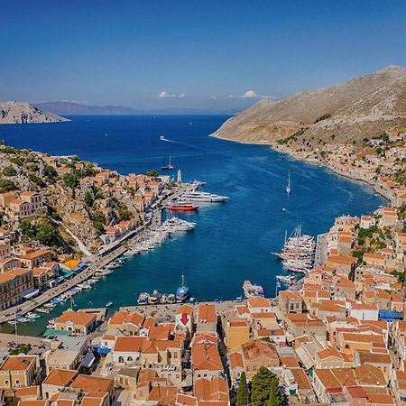 Ritzi Apartment Symi Bagian luar foto